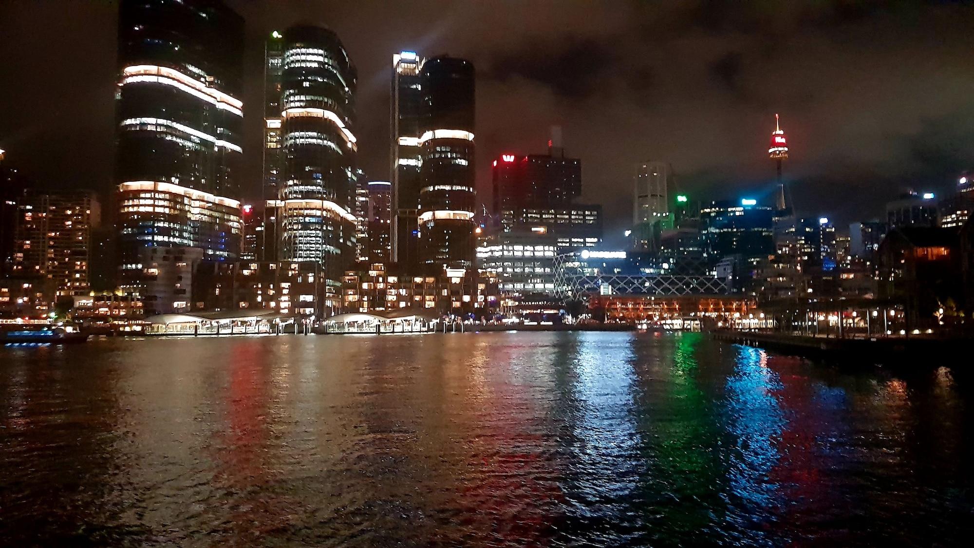 סידני Liv Arena Apartments Darling Harbour מראה חיצוני תמונה